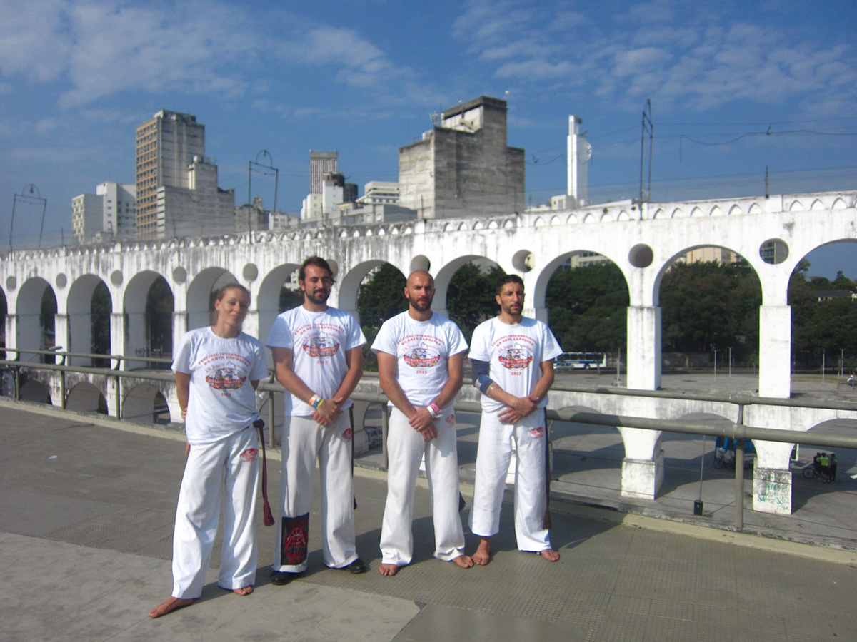 Abadá Capoeira Brésil